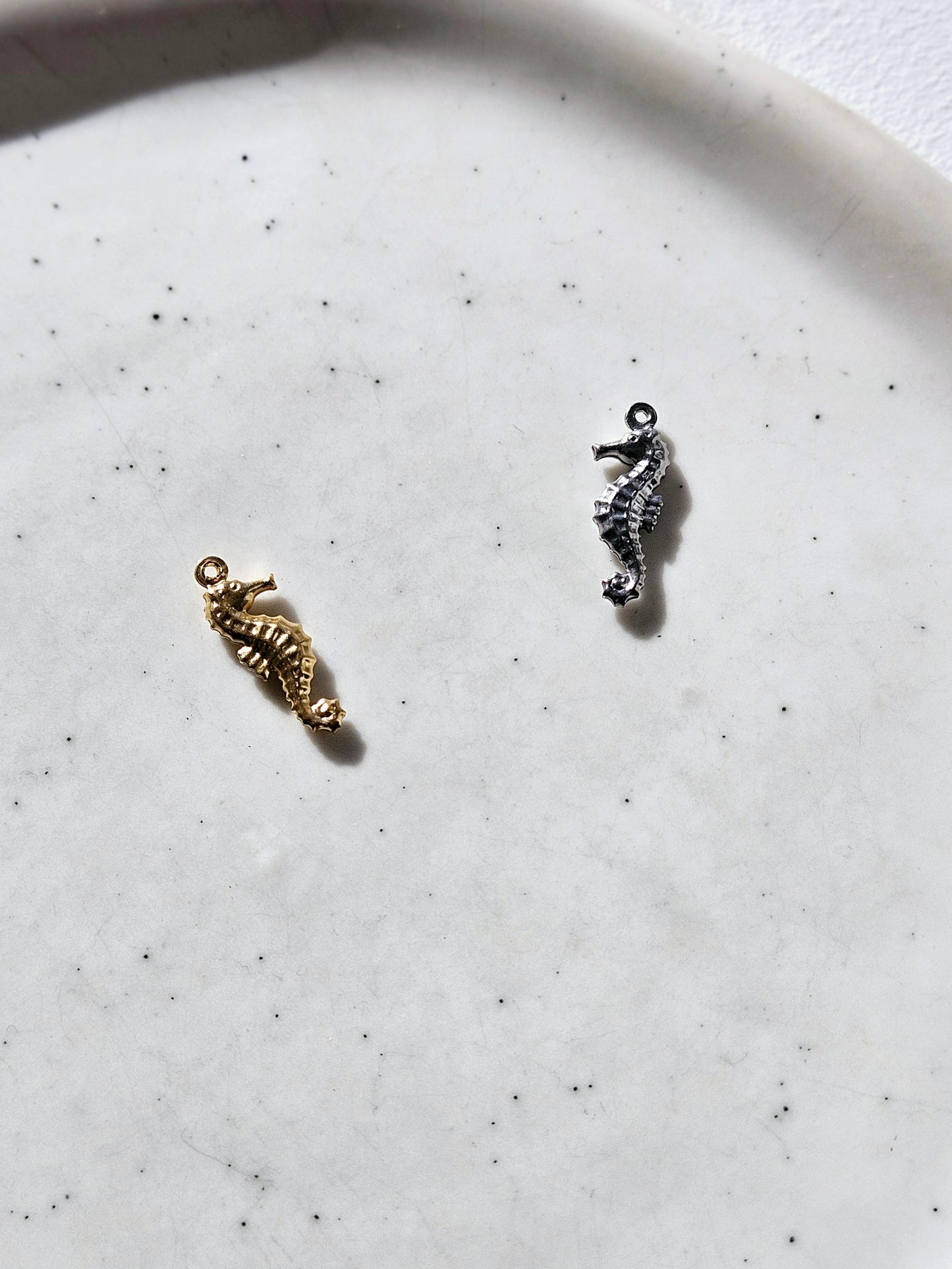 PENDENTIF HIPPOCAMPE