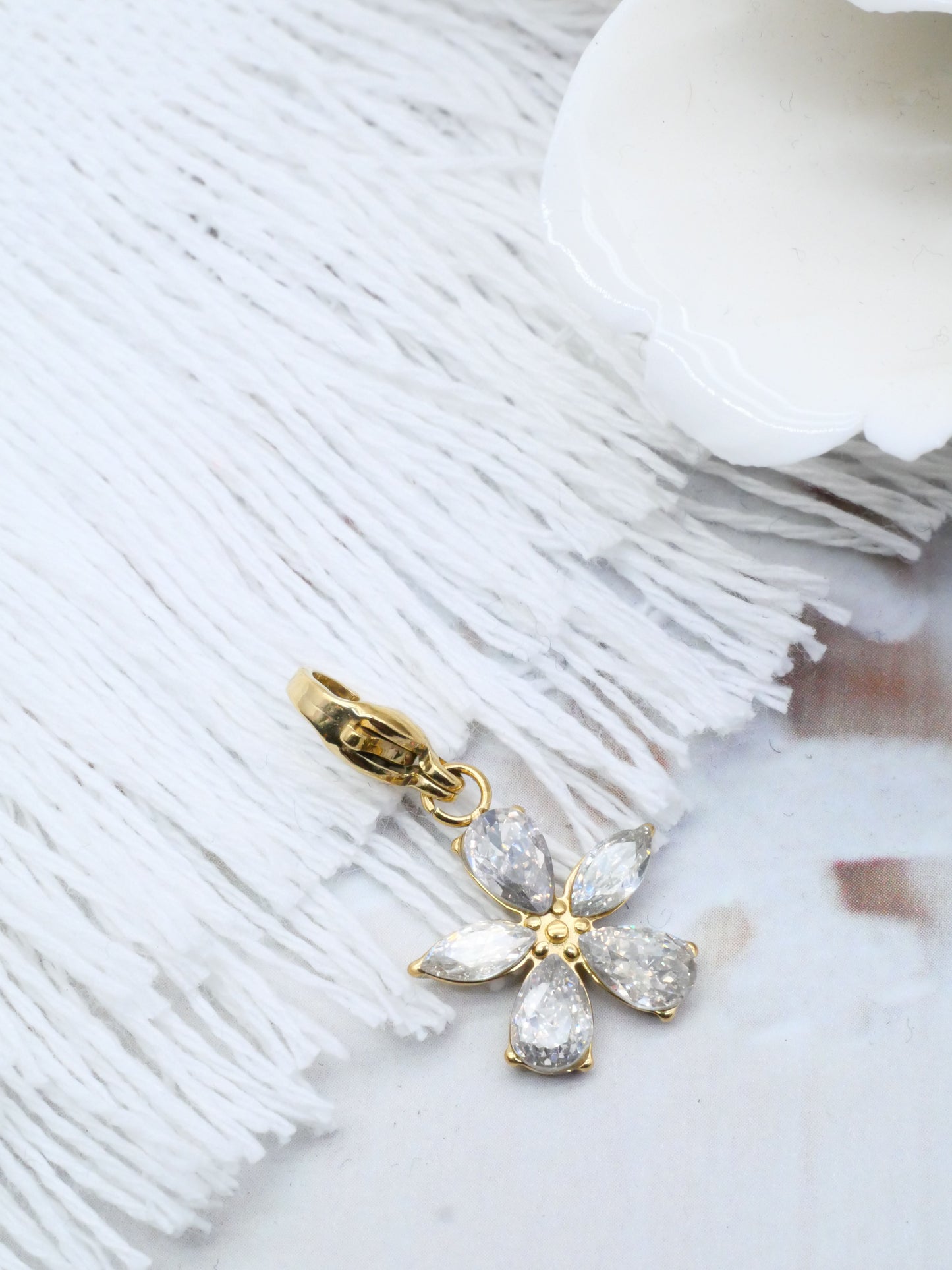 CHARME FLEURS DIAMANT