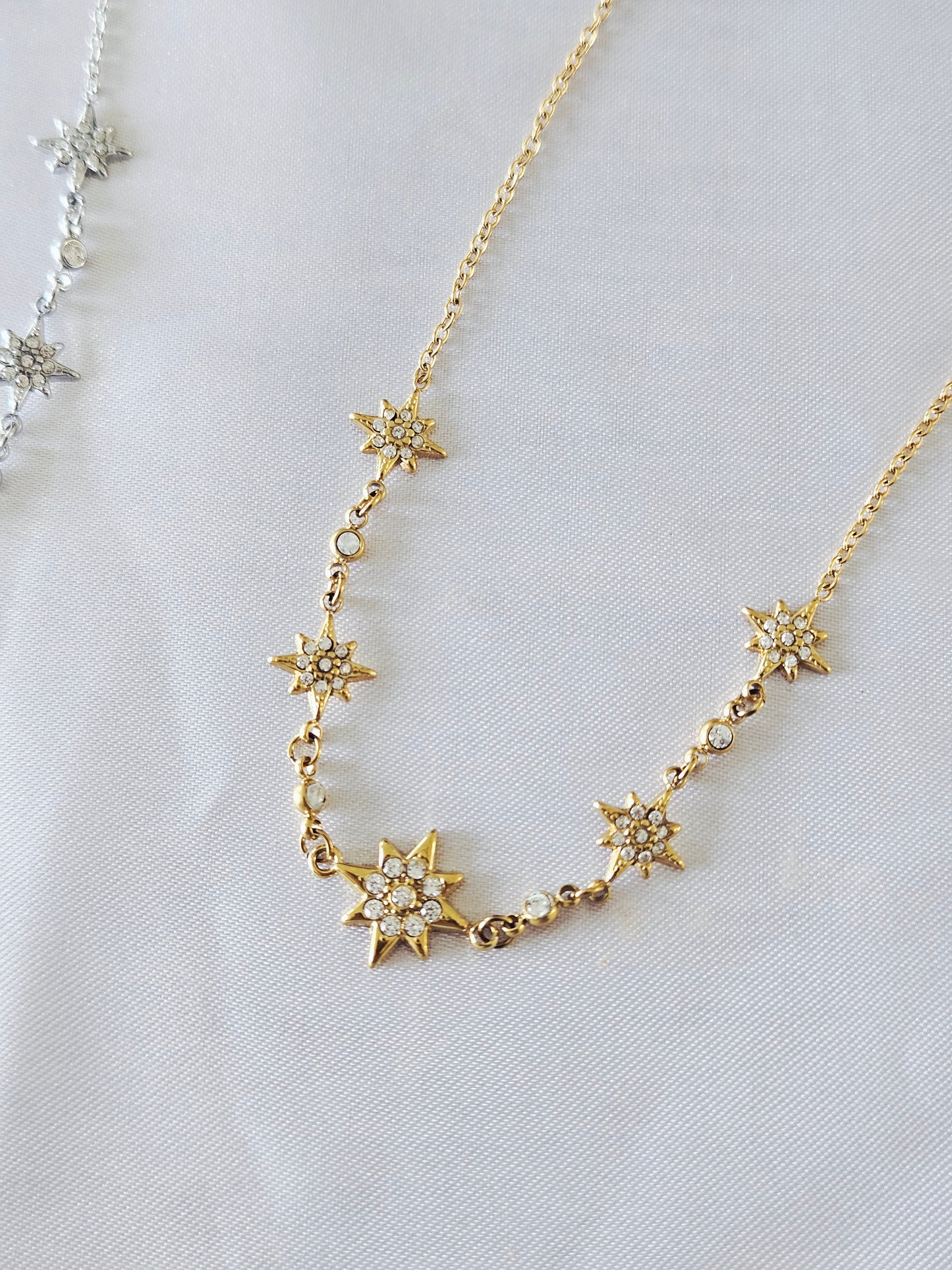 COLLIER NAOMIE