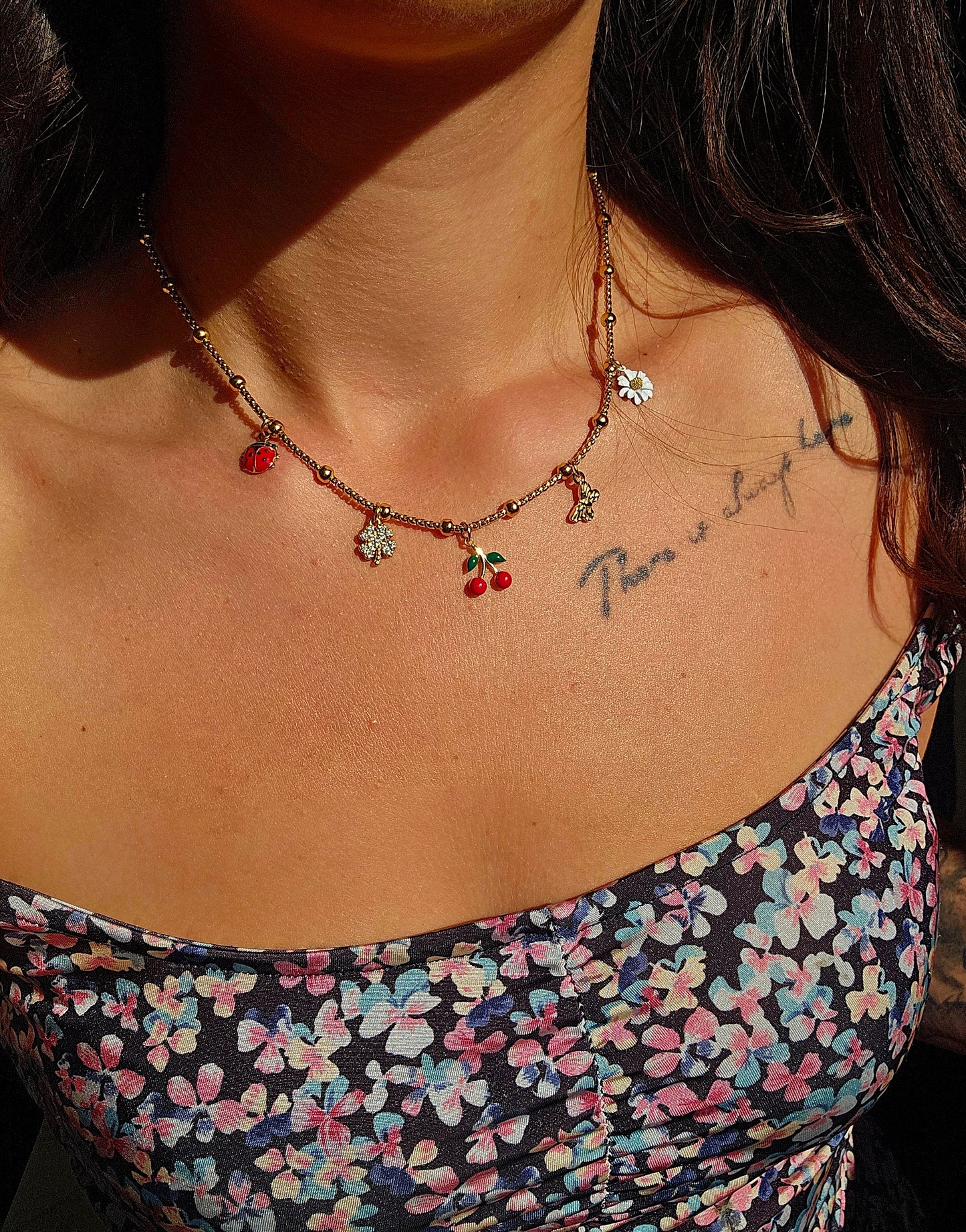 COLLIER EMY