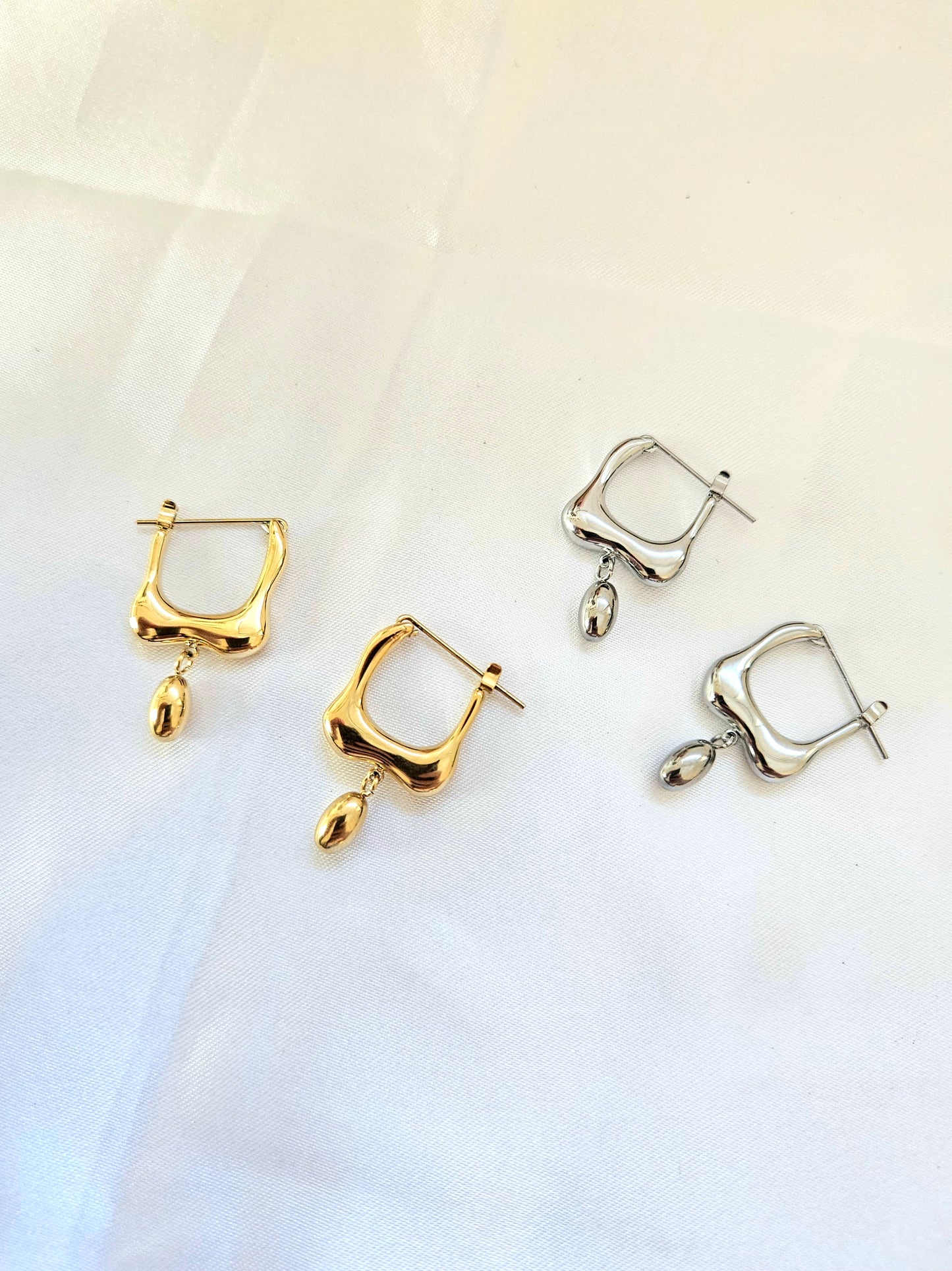 BOUCLES D'OREILLES TIA