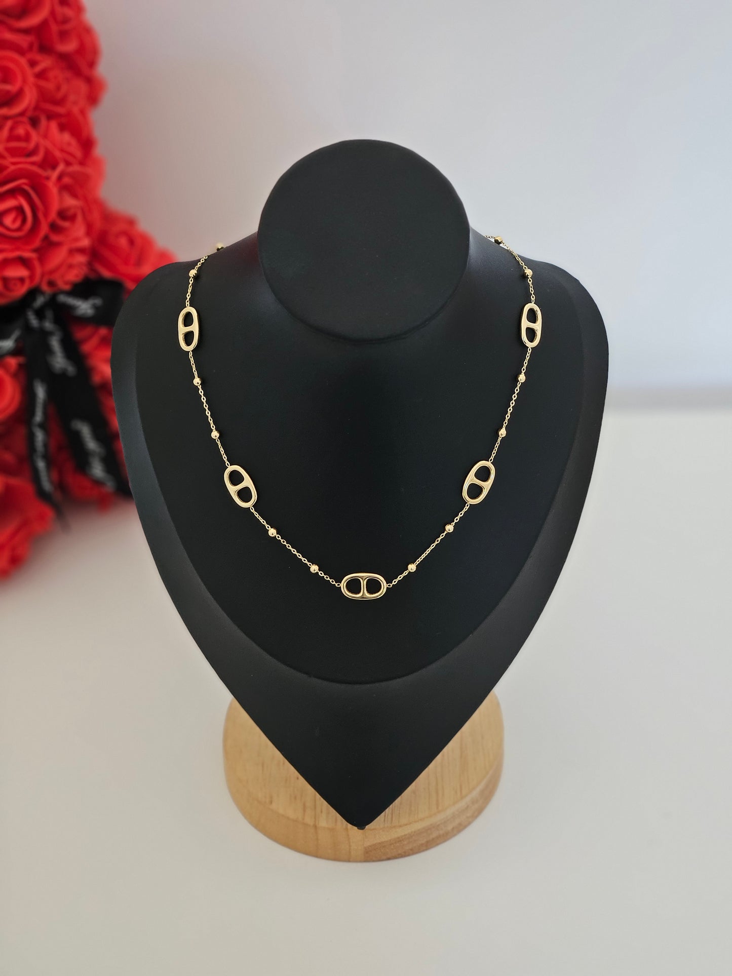 COLLIER DOLLY