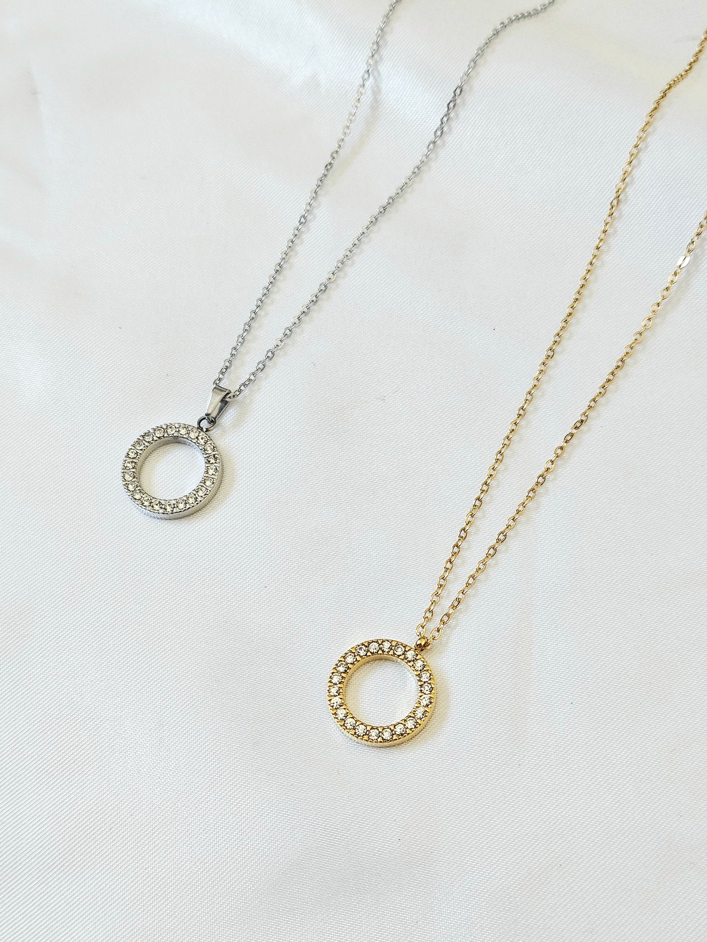 COLLIER NOELIE