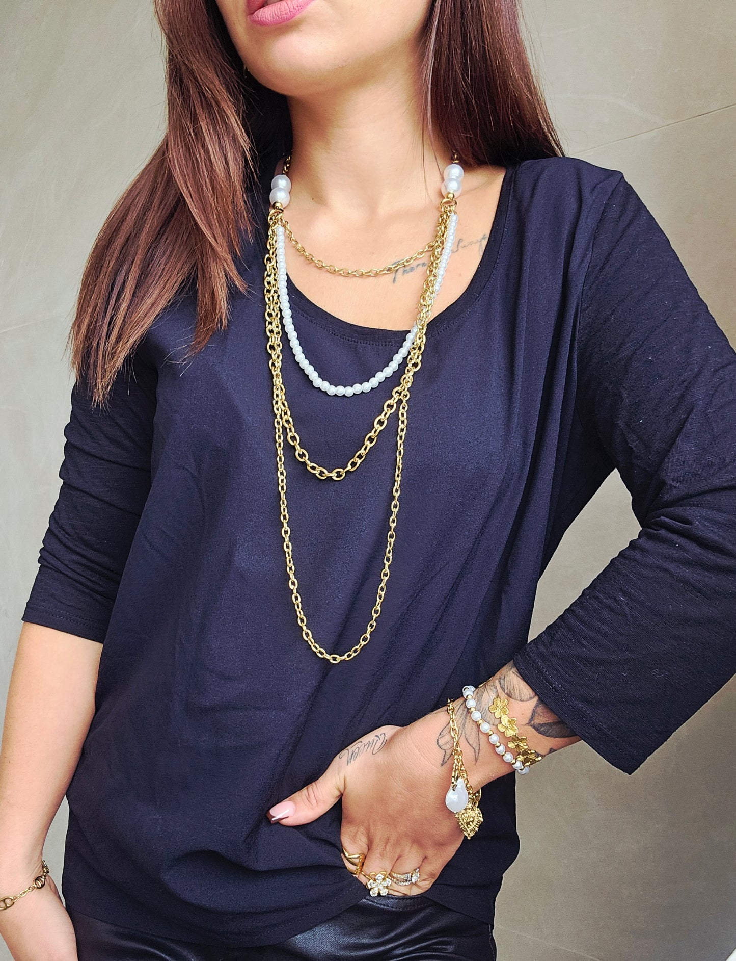 COLLIER MAYA