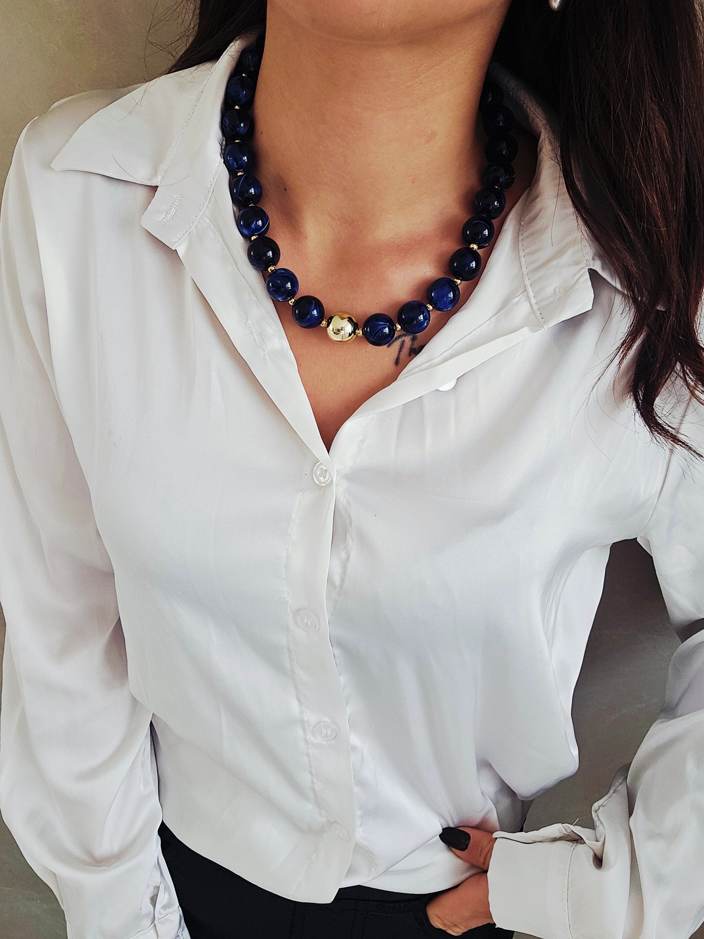 COLLIER VANESSA
