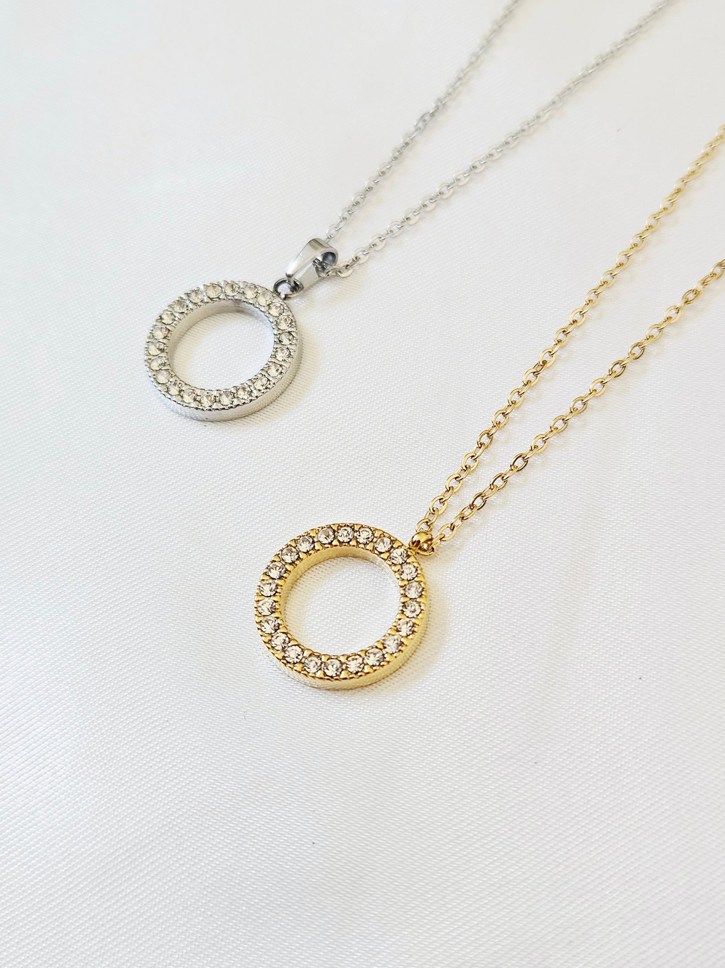COLLIER NOELIE