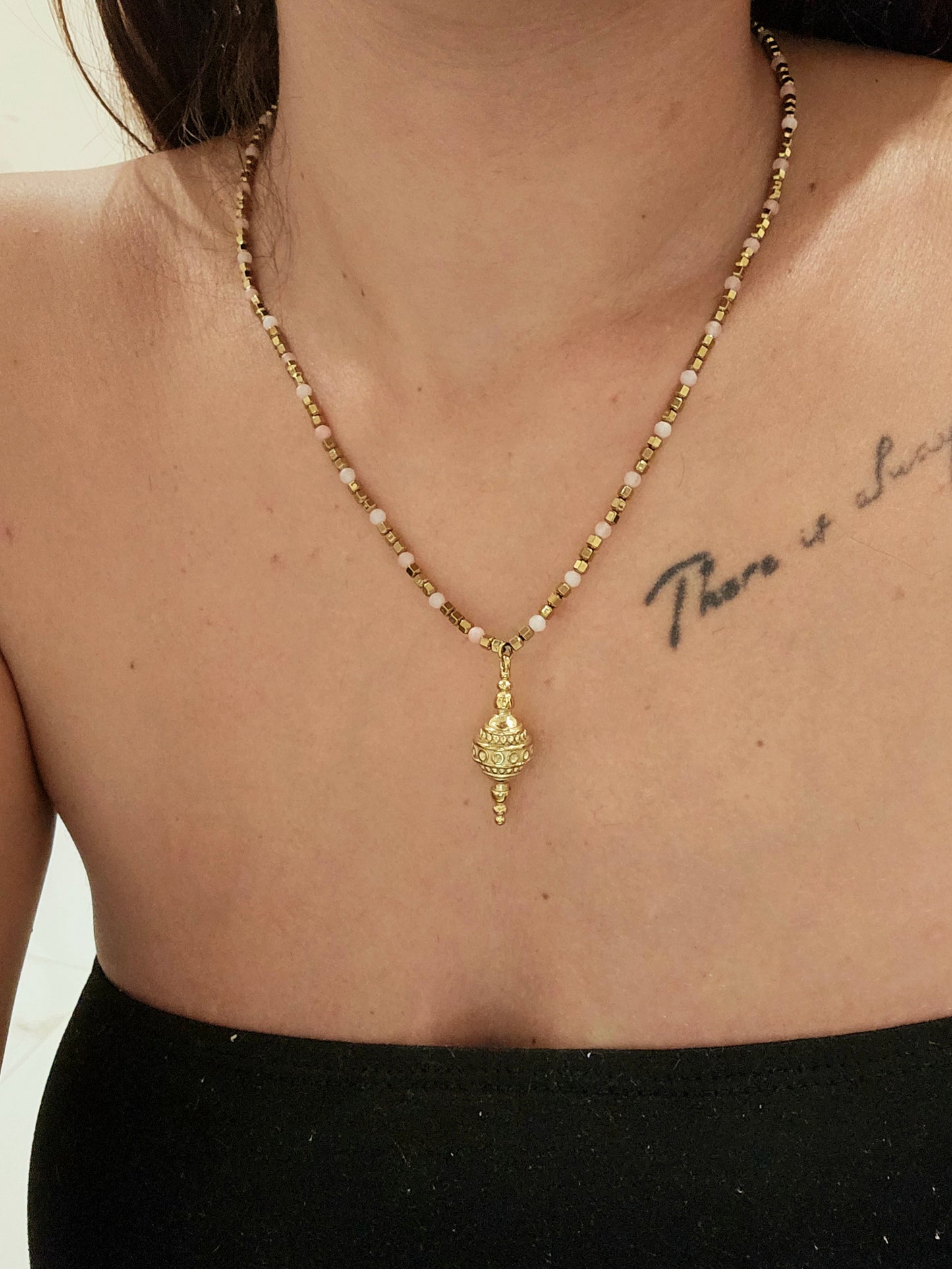 COLLIER ARIA