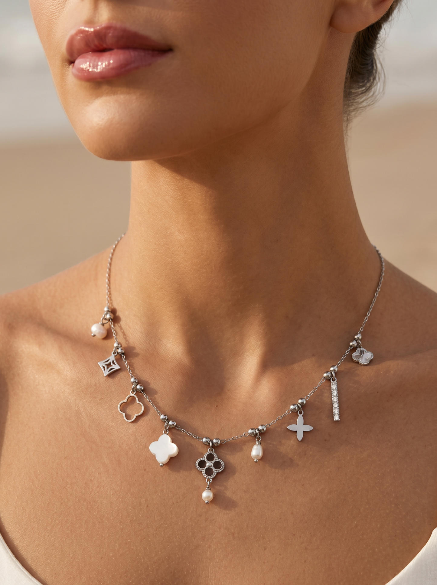 COLLIER ANNE
