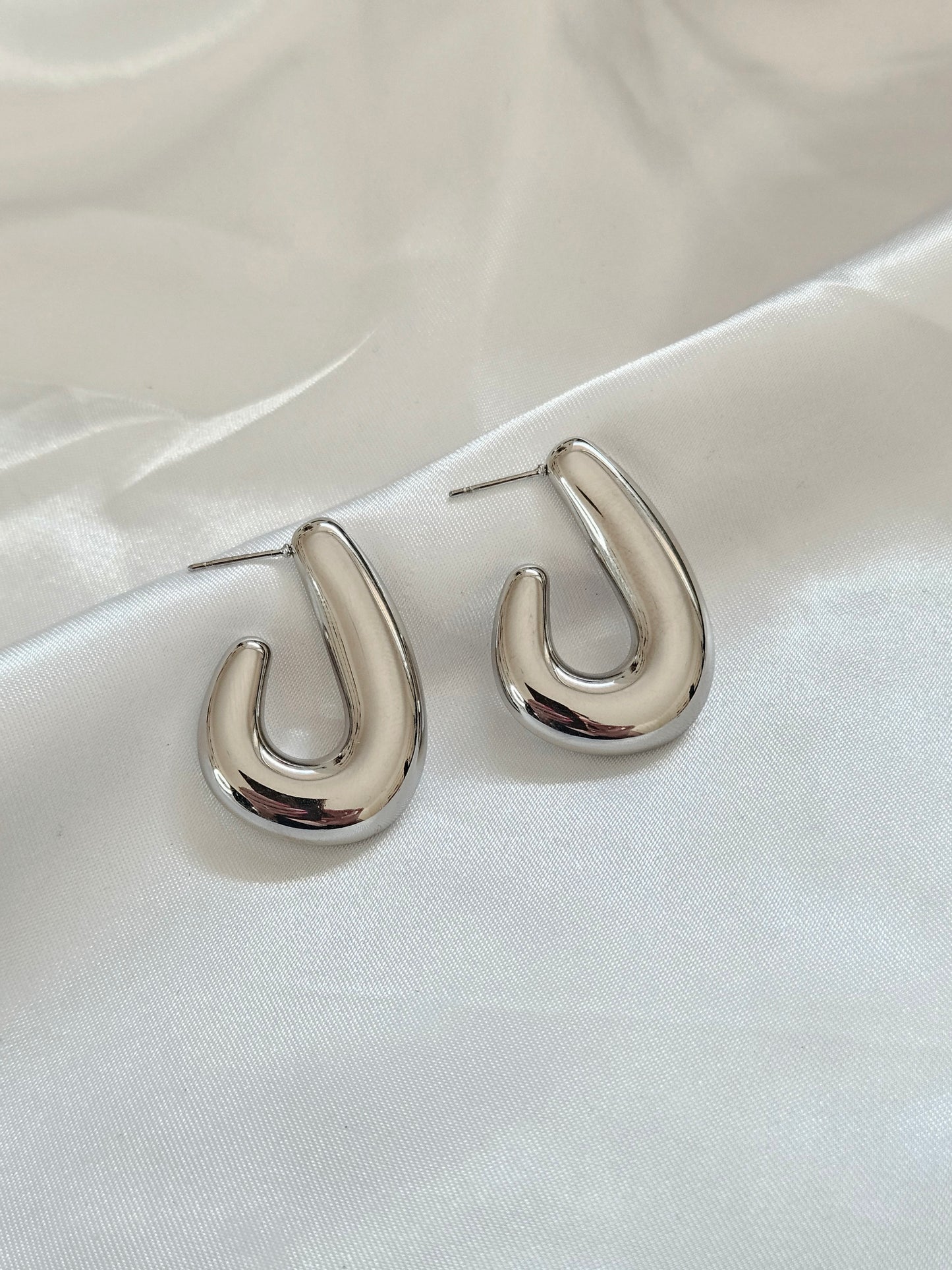 BOUCLES D'OREILLE LEANE