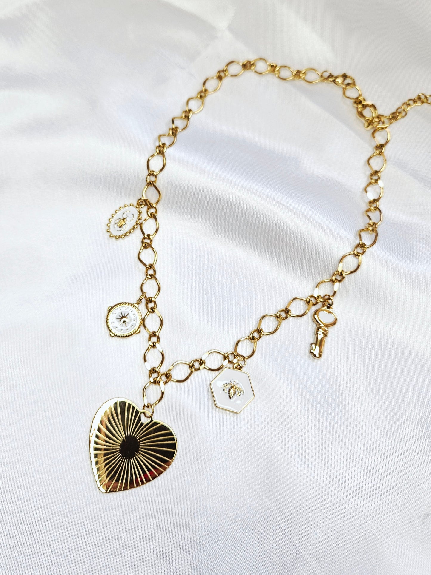 COLLIER ALEZIA