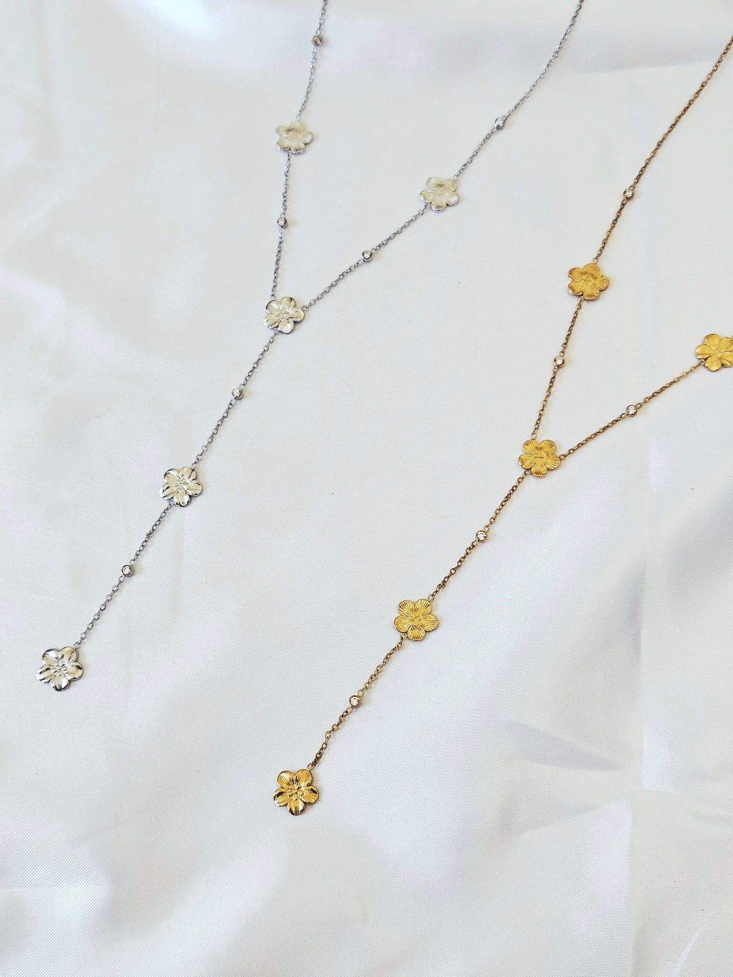 COLLIER FLEURS