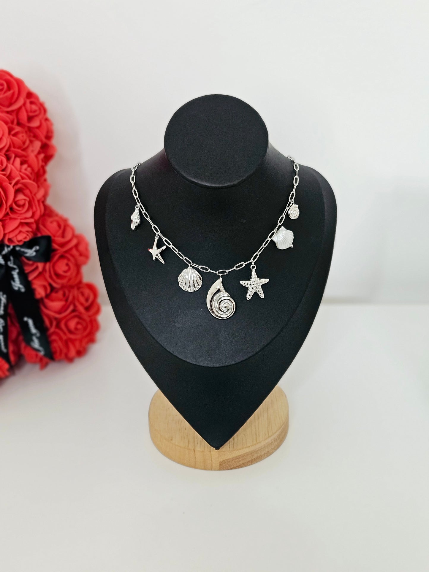 COLLIER DOMI