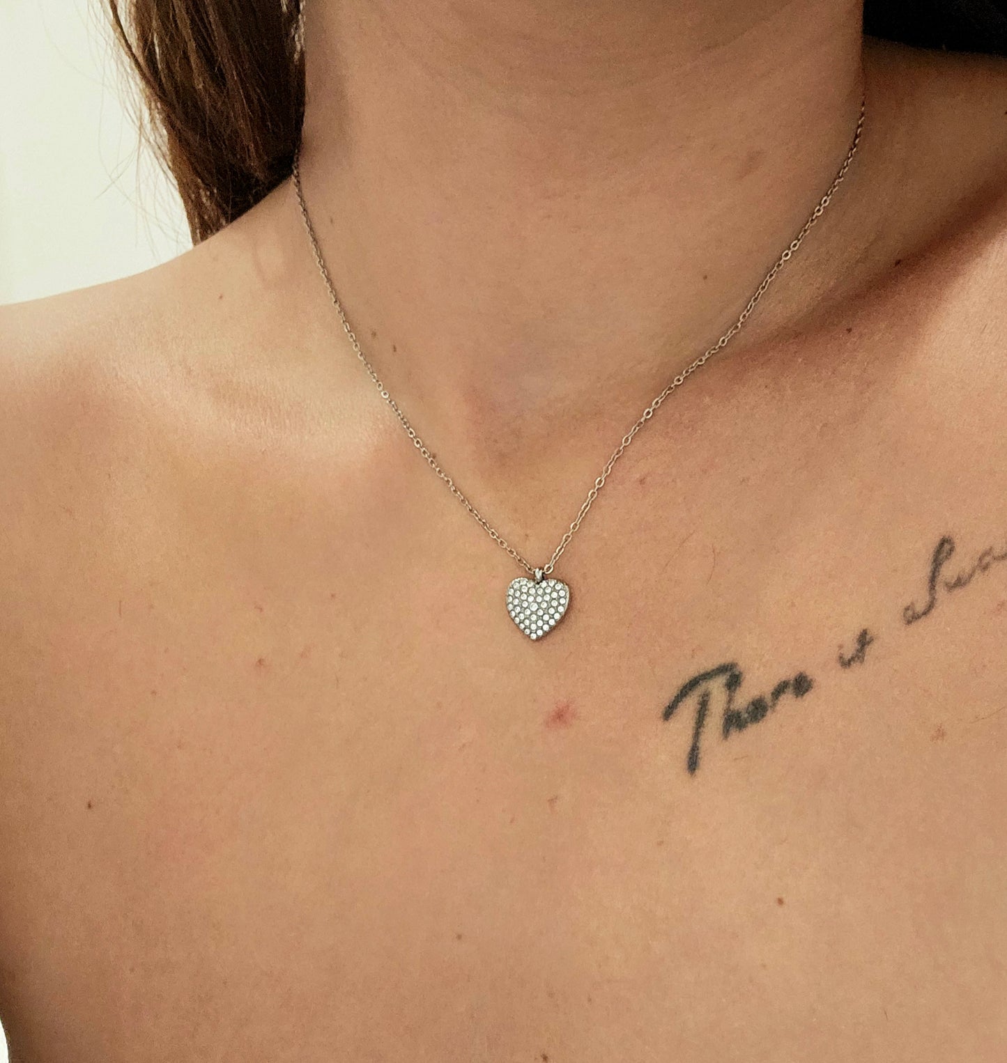 COLLIER CHERYNE