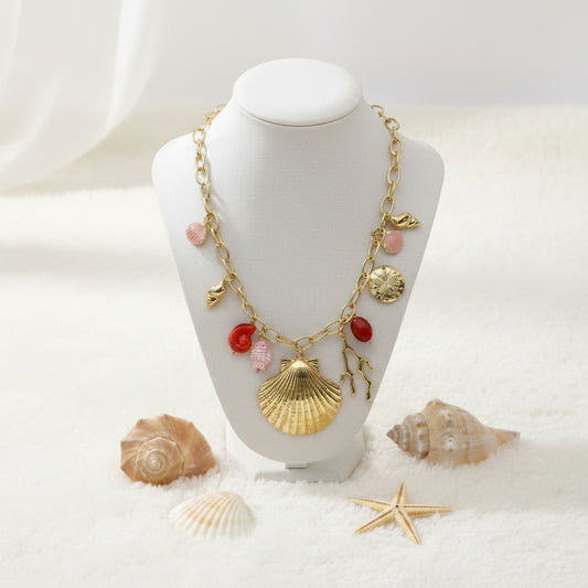 COLLIER LINA