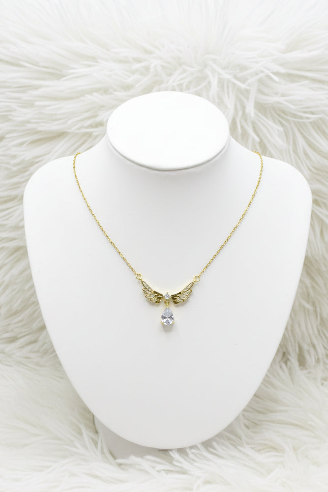 COLLIER ANGELA