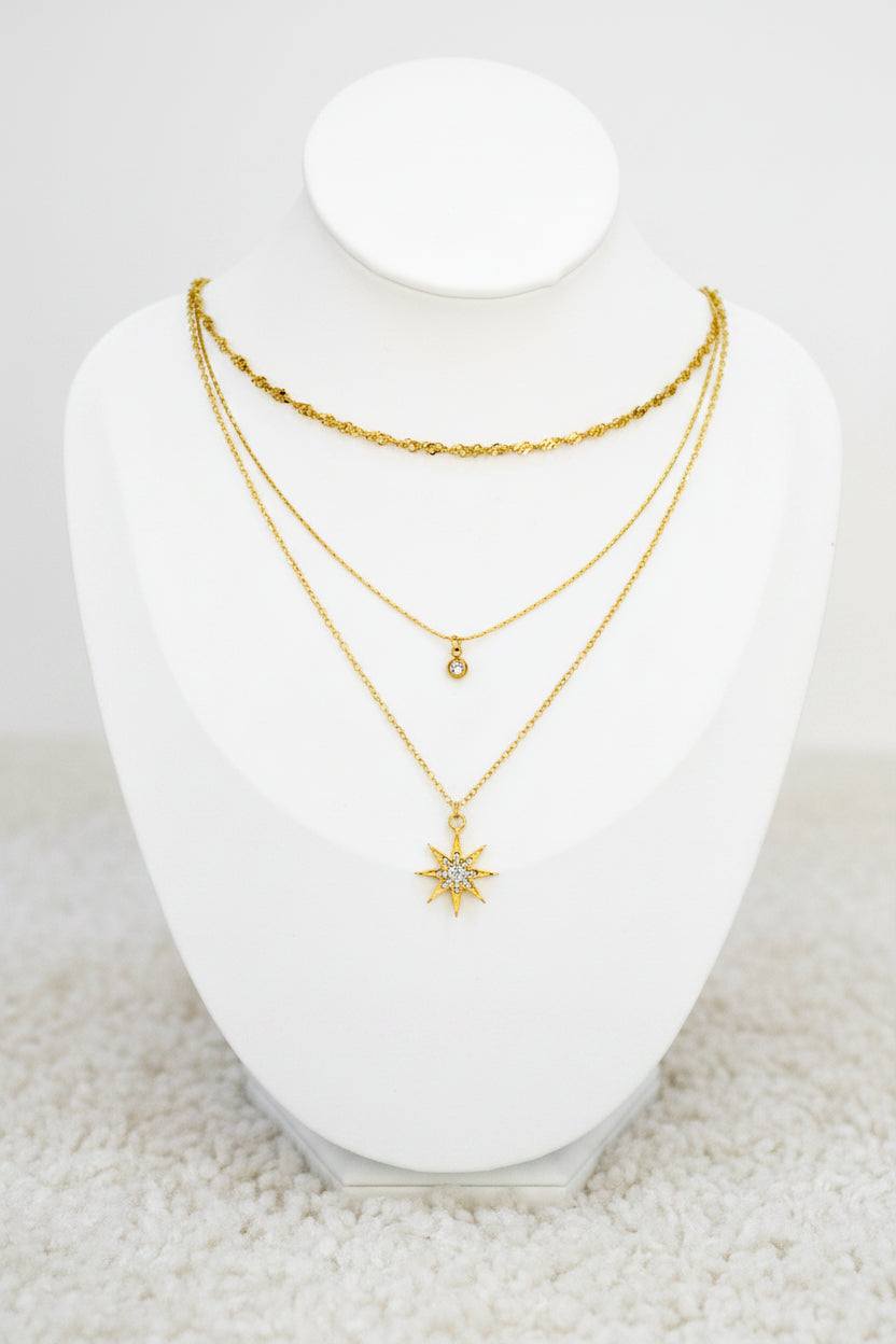 COLLIER NELLY
