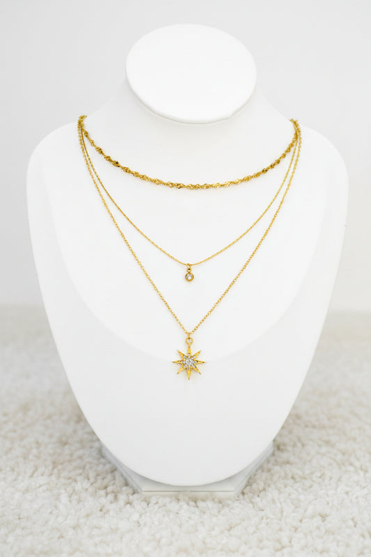 COLLIER NELLY