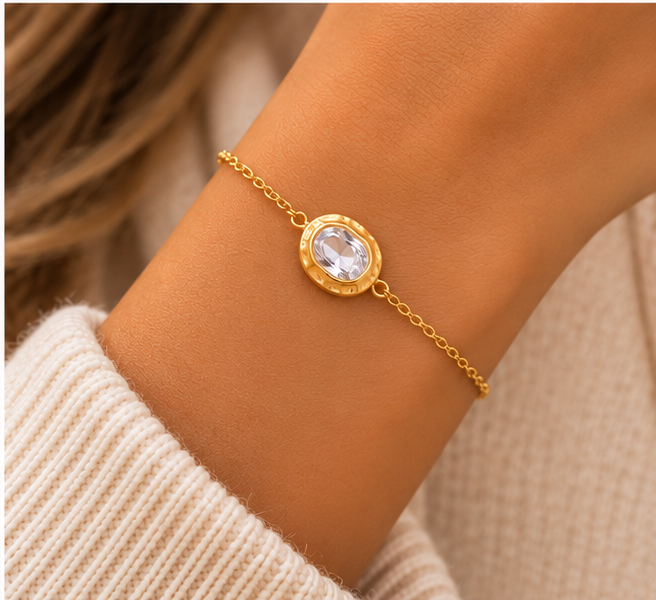 Éléna bracelet porté sur une femme