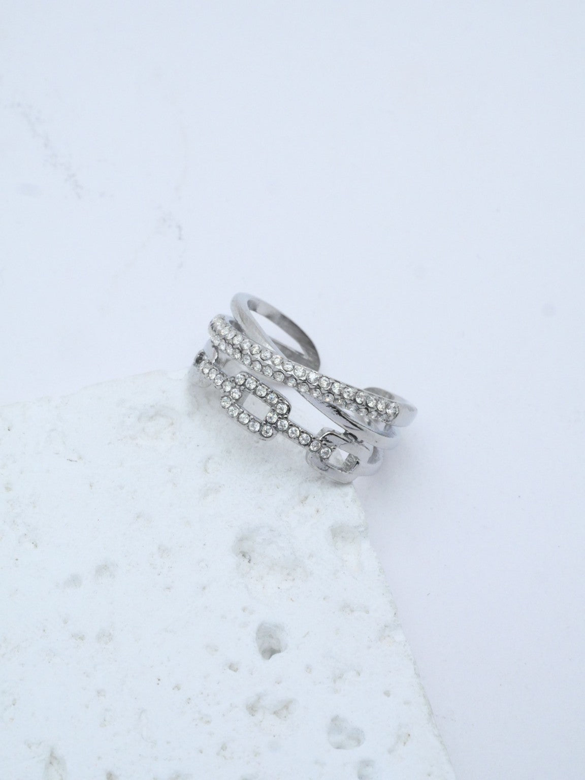 Bague Maëlia argentée posée