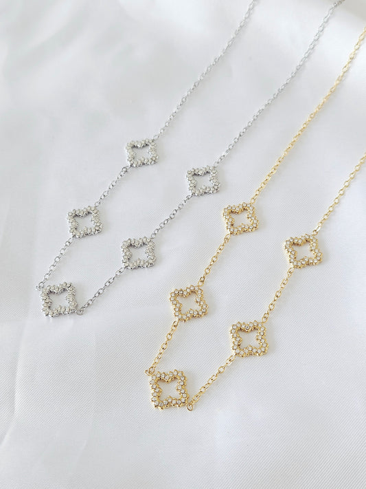 COLLIER LUCIA