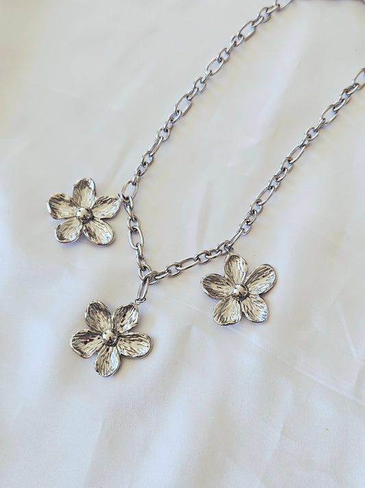 COLLIER MAUREEN