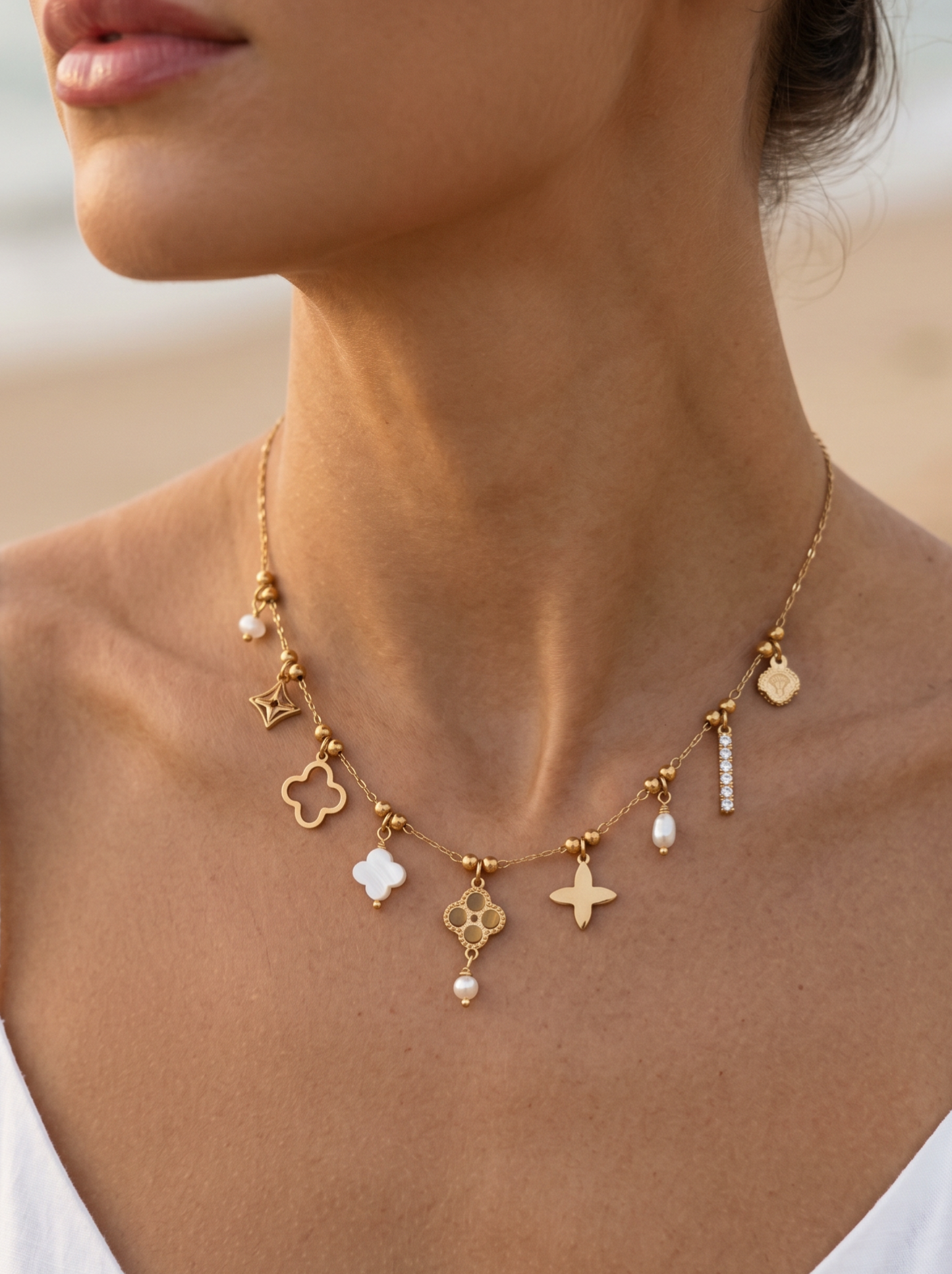 COLLIER ANNE