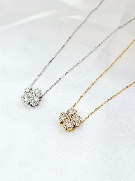 COLLIER EMIE