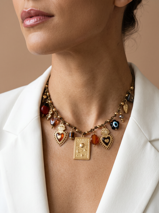COLLIER CECILIA