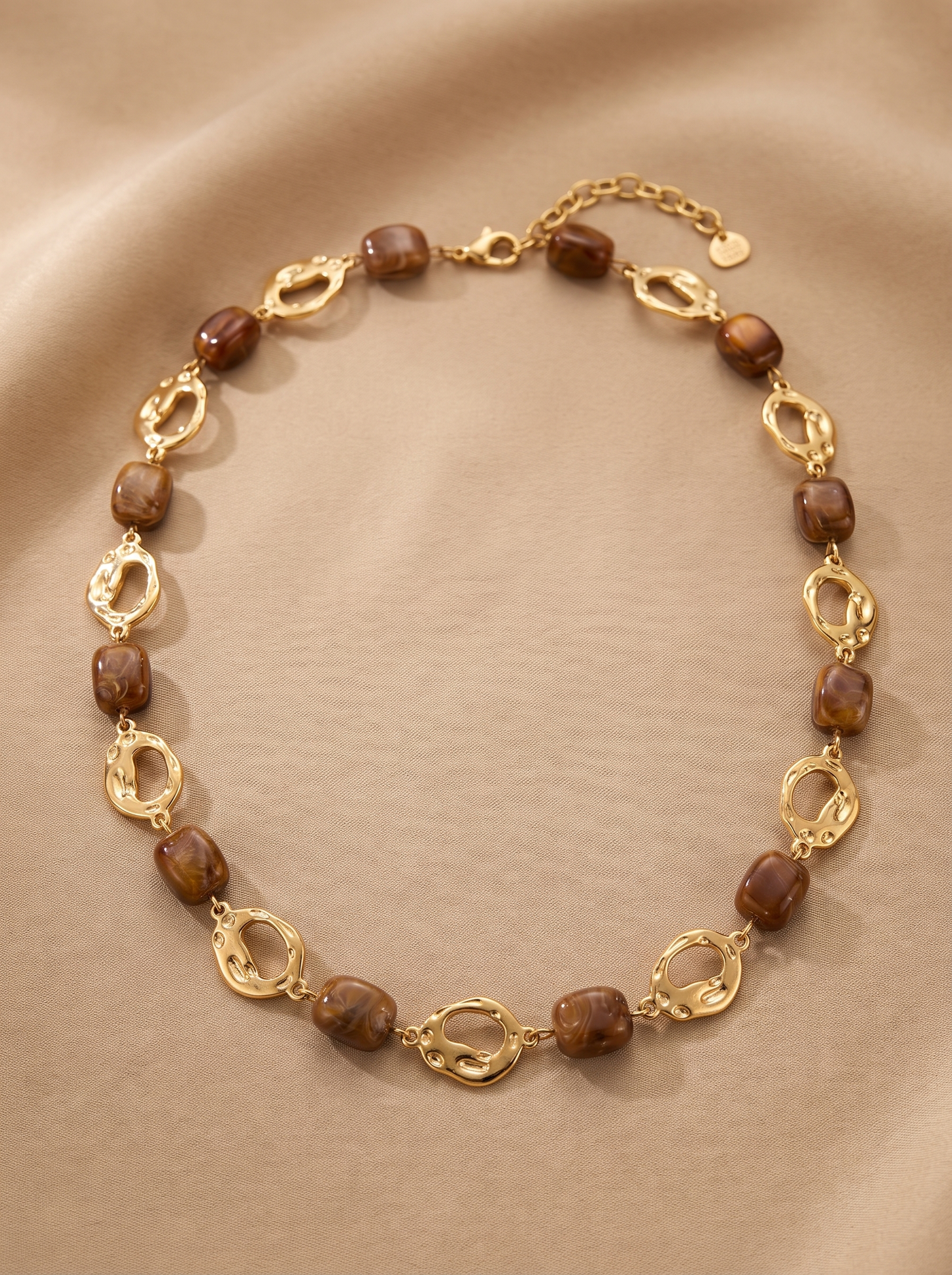 COLLIER ROXANE
