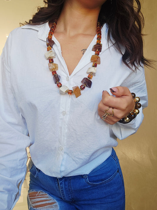 COLLIER LAURIA