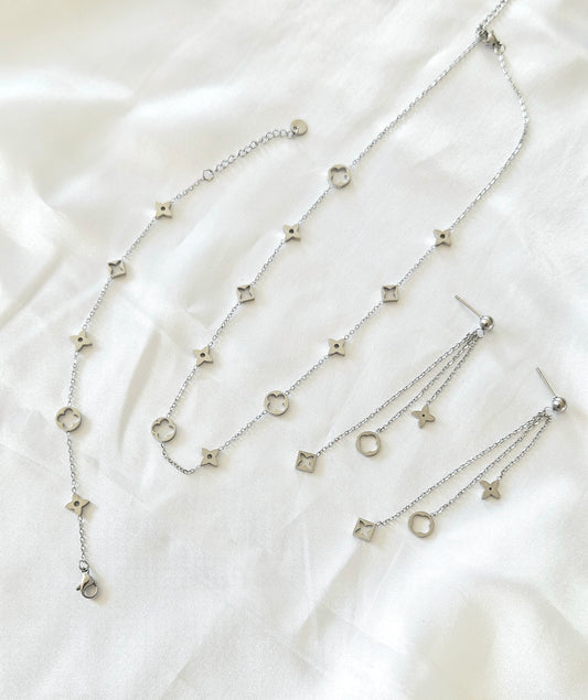 ENSEMBLE LOUISA