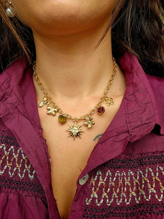 COLLIER NOELYA