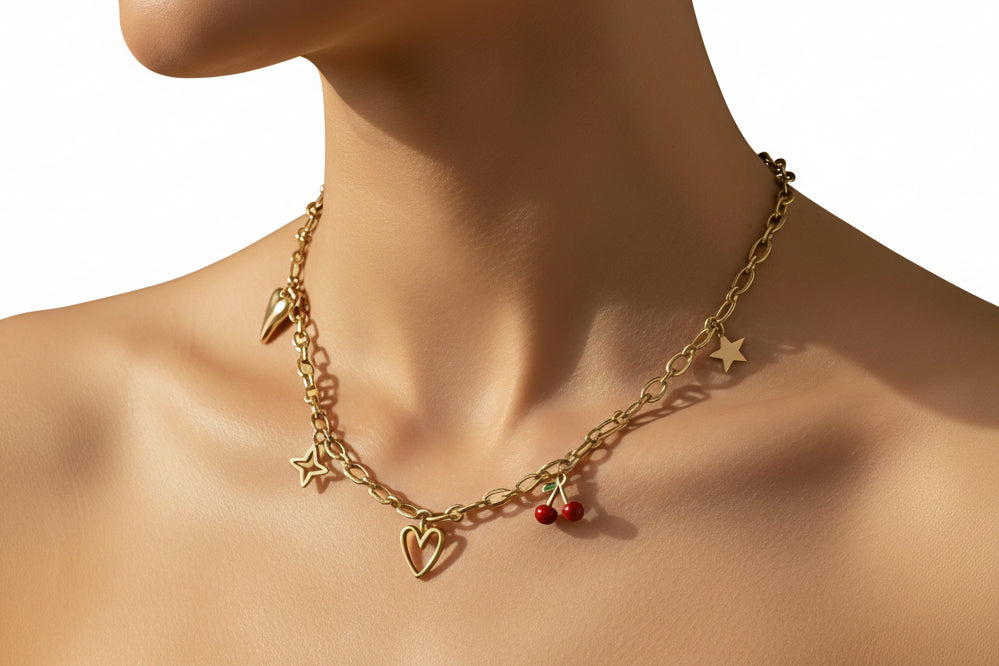 COLLIER PAULINE