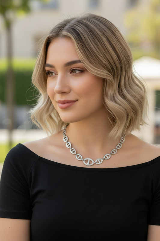 COLLIER CAMELIA